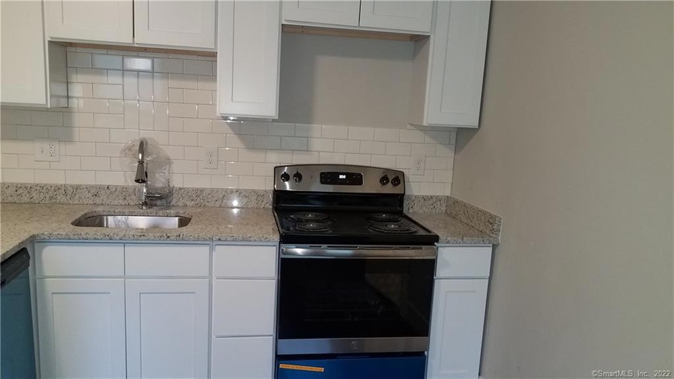 597 Whalley Ave unit 3, New Haven, CT 06511 - photo 1