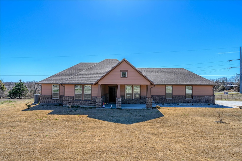 28 Alexander Dr, Denison, TX 75020 - photo 1