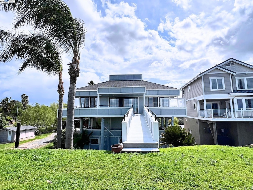 Sold $845,000 • Co-Listing Agent