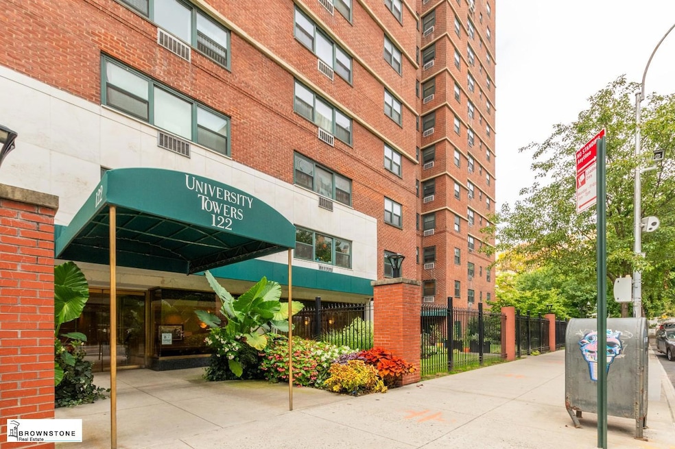 University Towers unit 6D, Brooklyn, NY 11201 - photo 1