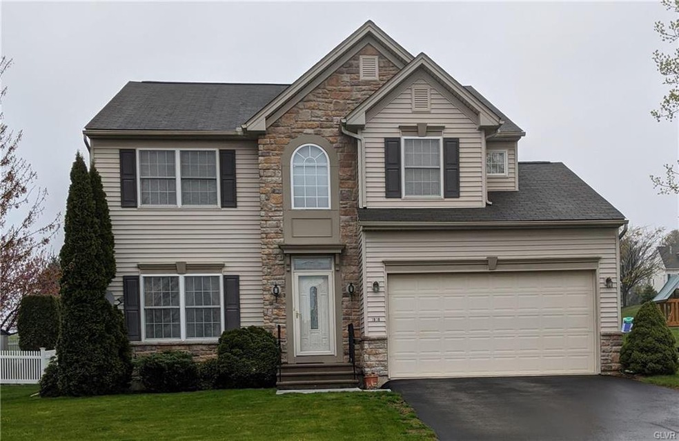 1818 Merlot Dr, Easton, PA 18045 - photo 1