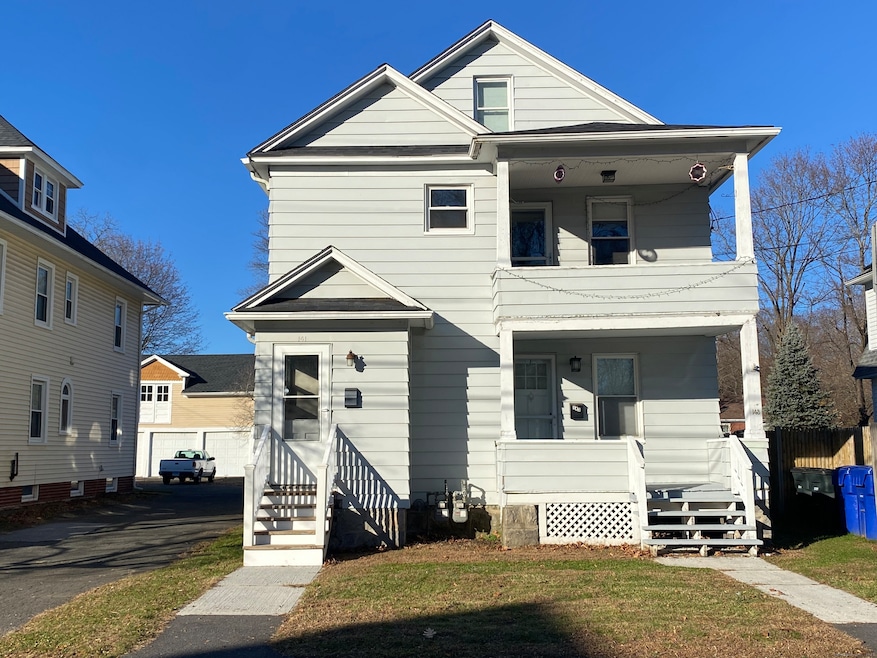 For Rent $1,350/month