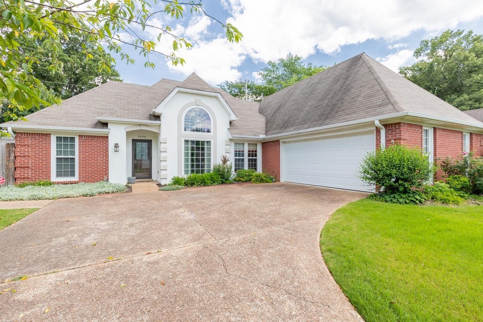 This is the best home out there right now! 3/2, ne