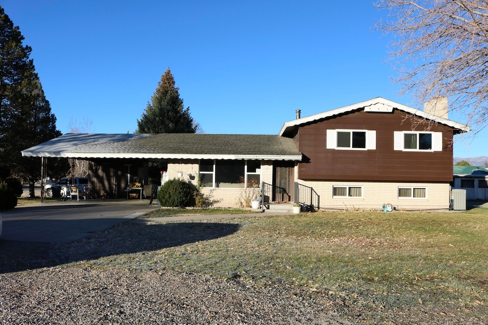 109 N 200 West St, Beaver, UT 84713 - photo 1