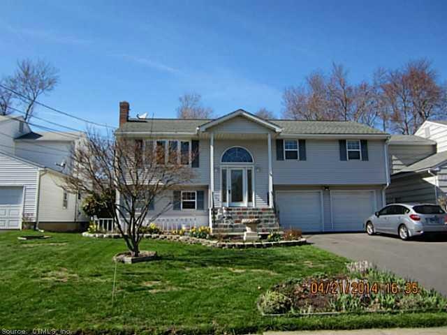 24 Mildred Rd, West Hartford, CT 06107 - photo 1