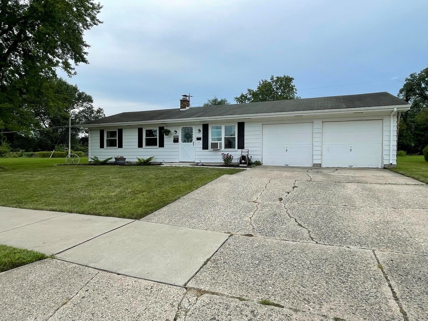 2103 Chochtimar Trail, Fort Wayne, IN 46808 - photo 1