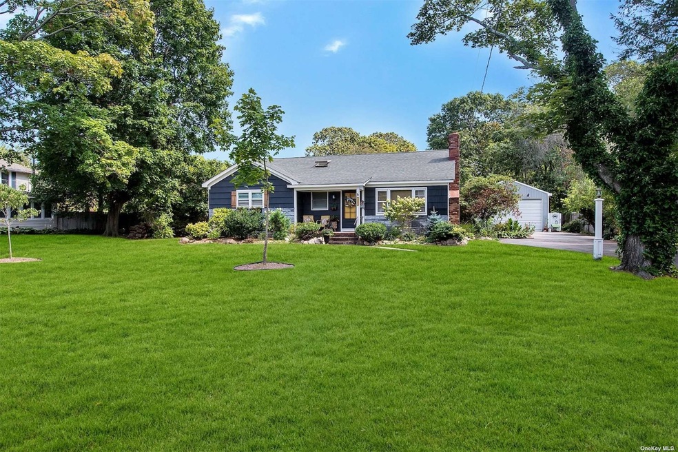 127 Fairview Ave, Bayport, NY 11705 - photo 1