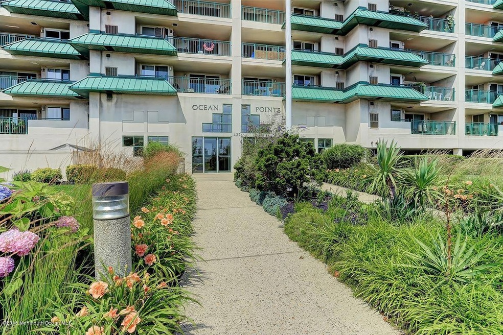 exteriorfront_1200