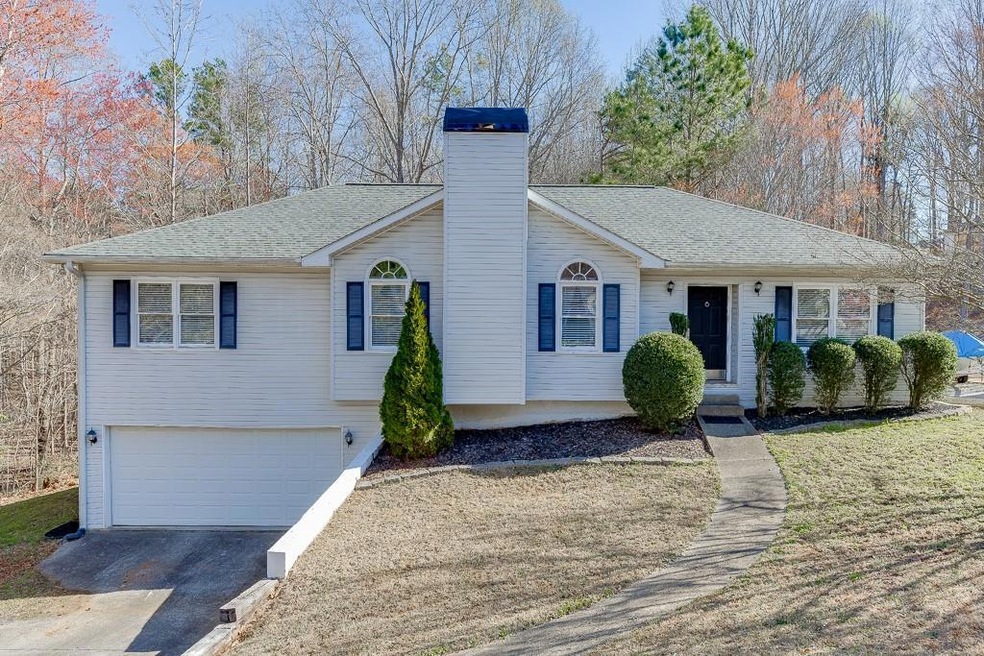 4410 Nohl Crest Ln, Flowery Branch, GA 30542 - photo 1