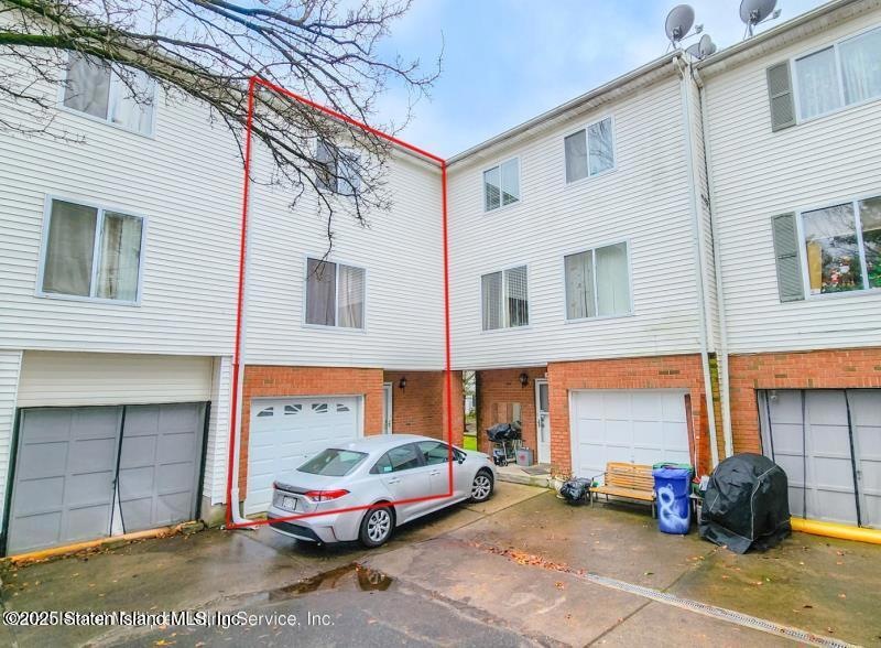 Sold $460,000 • Co-Listing Agent