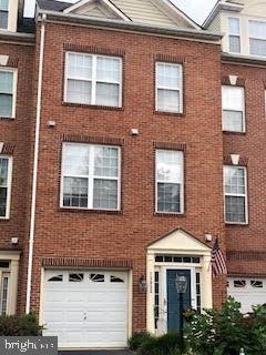 13055 Park Crescent Cir, Herndon, VA 20171 - photo 1