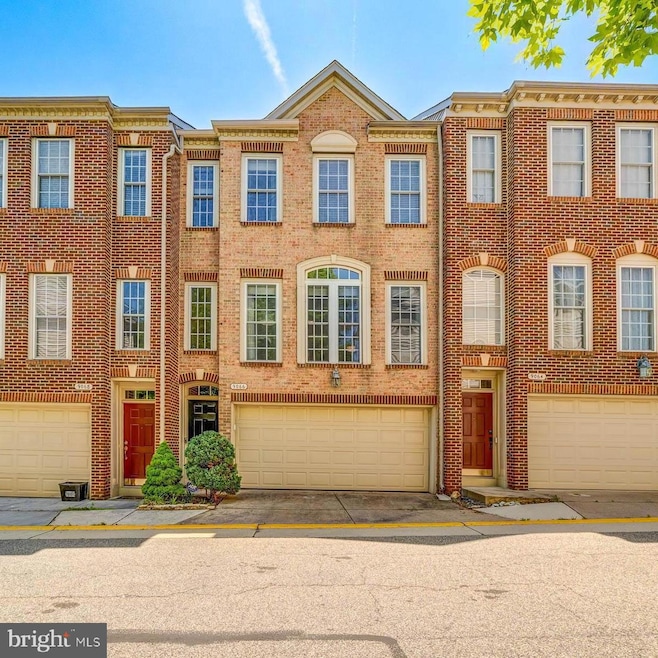 9066 Tanyard Ln, Lorton, VA 22079 - photo 1