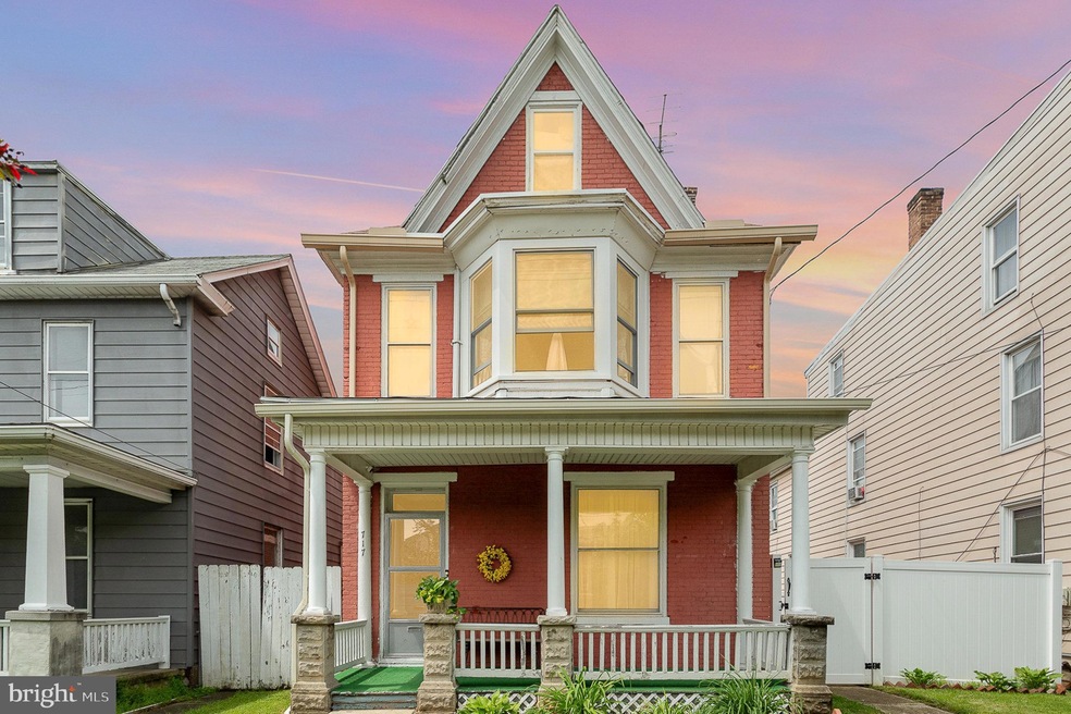 717 Hummel Ave, Lemoyne, PA 17043 - photo 1