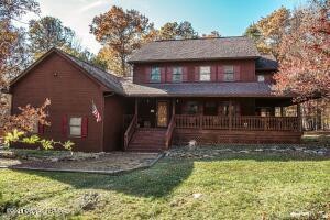 207 Oak Ct, Dingmans Ferry, PA 18328 - photo 1
