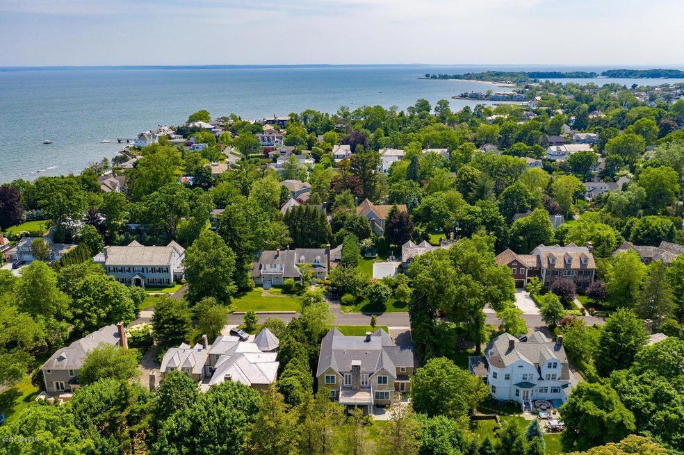 16 Binney Ln, Old Greenwich, CT 06870 - photo 1