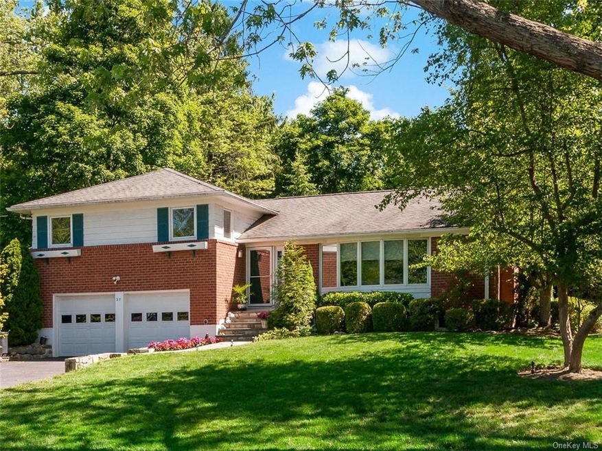 27 Sleepy Hollow Rd, Rye Brook, NY 10573 - photo 1