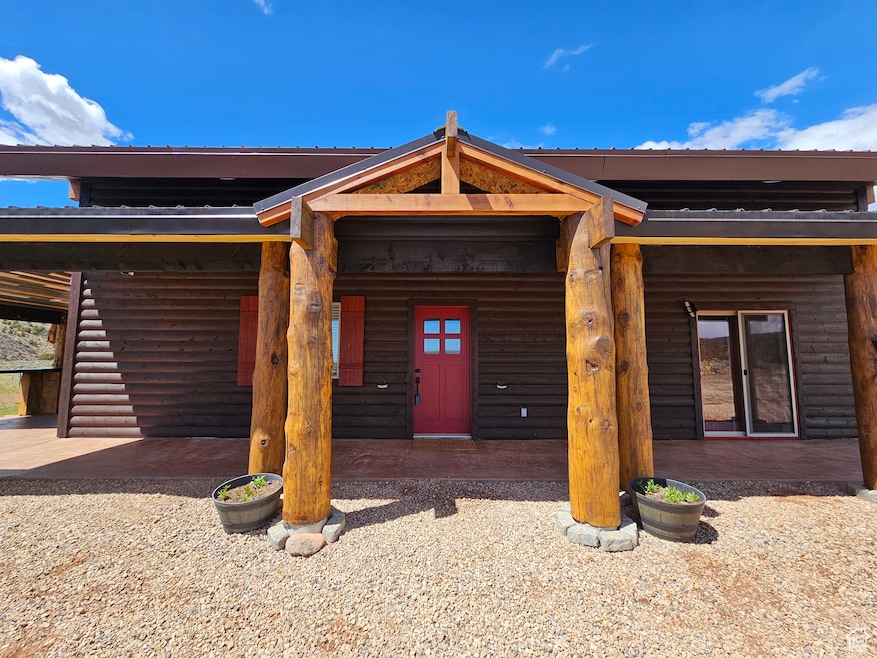 46071 W Thunder Ridge Rd N, Fruitland, UT 84027 - photo 1