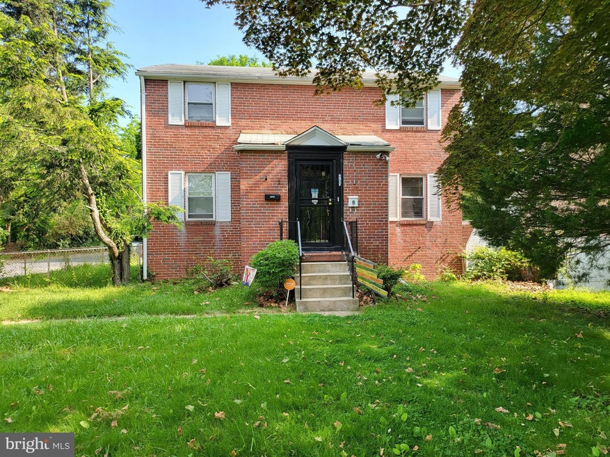 2100 Woodbourne Ave, Baltimore, MD 21214 - photo 1