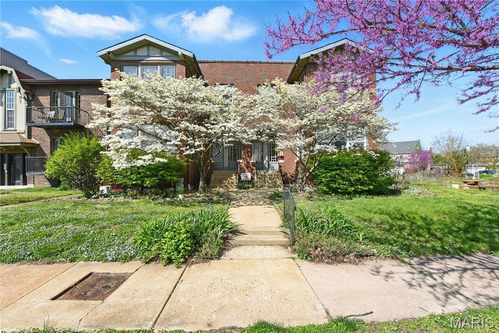 5945 Mcpherson Ave unit 2E, Saint Louis, MO 63112 - photo 1