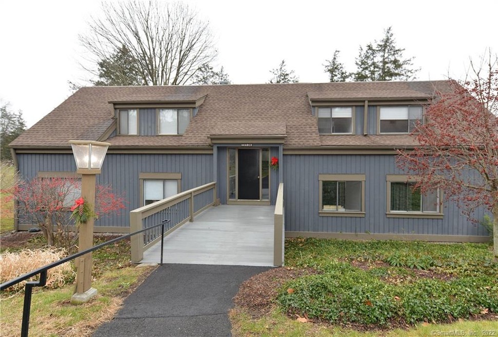 441 Heritage Village unit D, Southbury, CT 06488 - photo 1