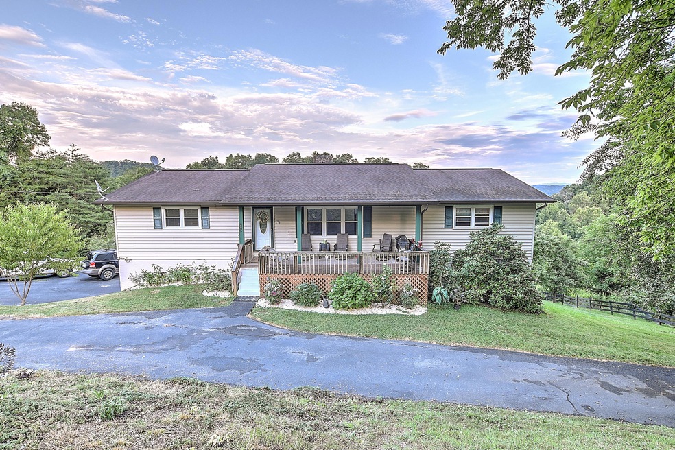 Sold $429,000 • Co-Listing Agent