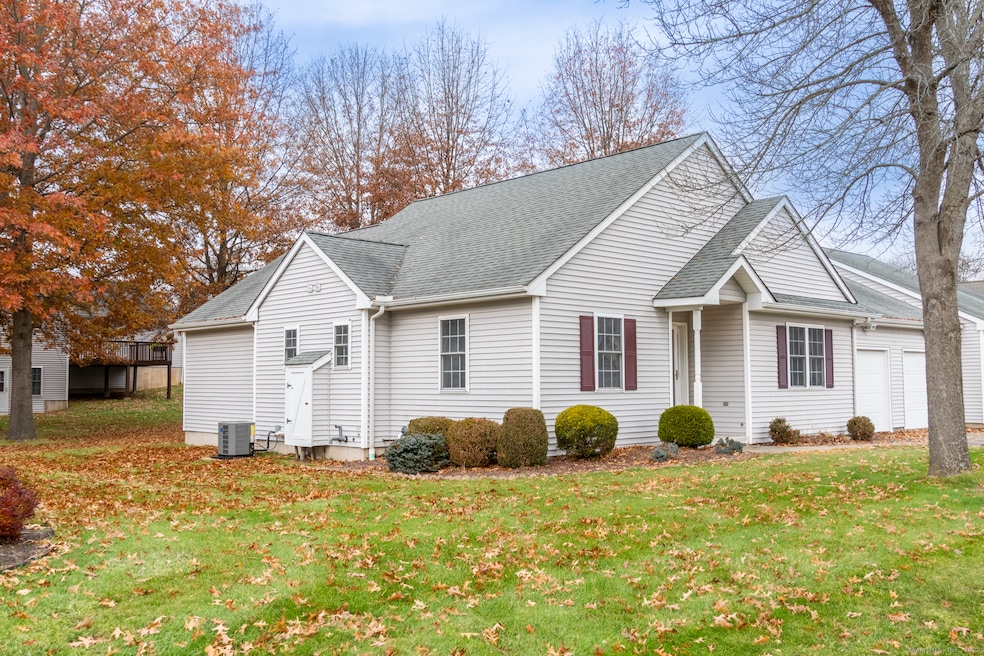 Welcome to 29 Shady Brook Lane! New furnace, hot water heater and A/C units!