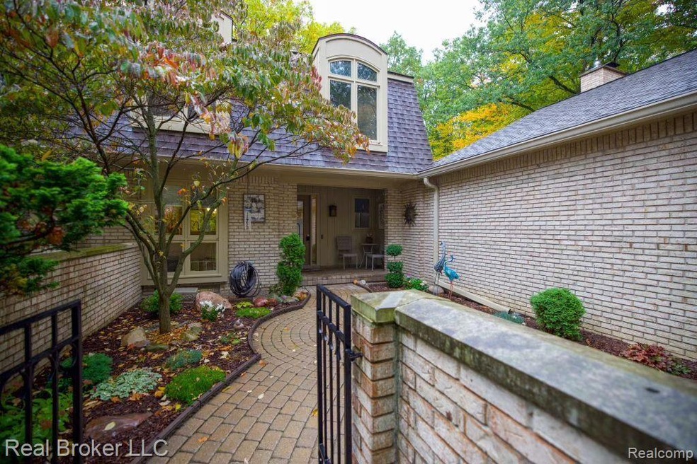 Sold $427,500 • Co-Listing Agent