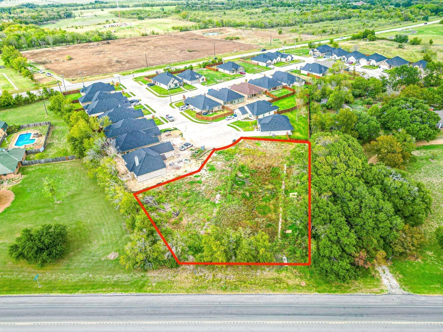 100 Paytons Way, Corsicana, TX 75110 - photo 1