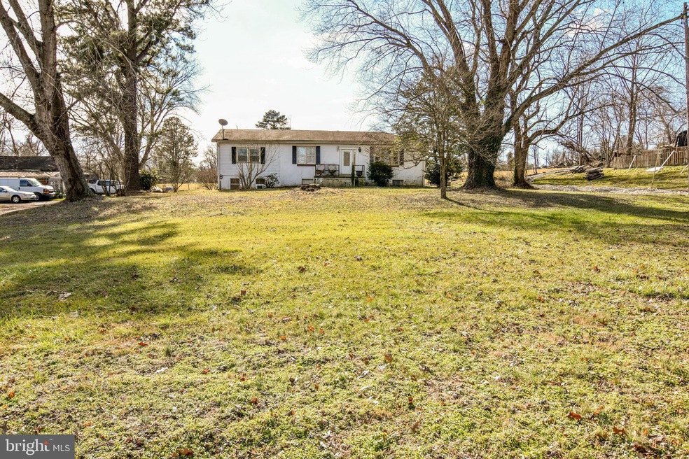 505 Armiger Rd, Huntingtown, MD 20639 - photo 1