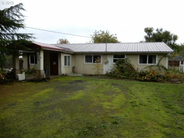 196 Mccall St, Sutherlin, OR 97479 - photo 1
