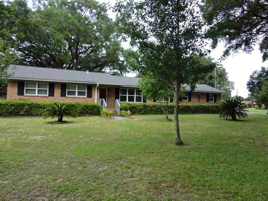 7332 Dahlia Dr, Pensacola, FL 32526 - photo 1