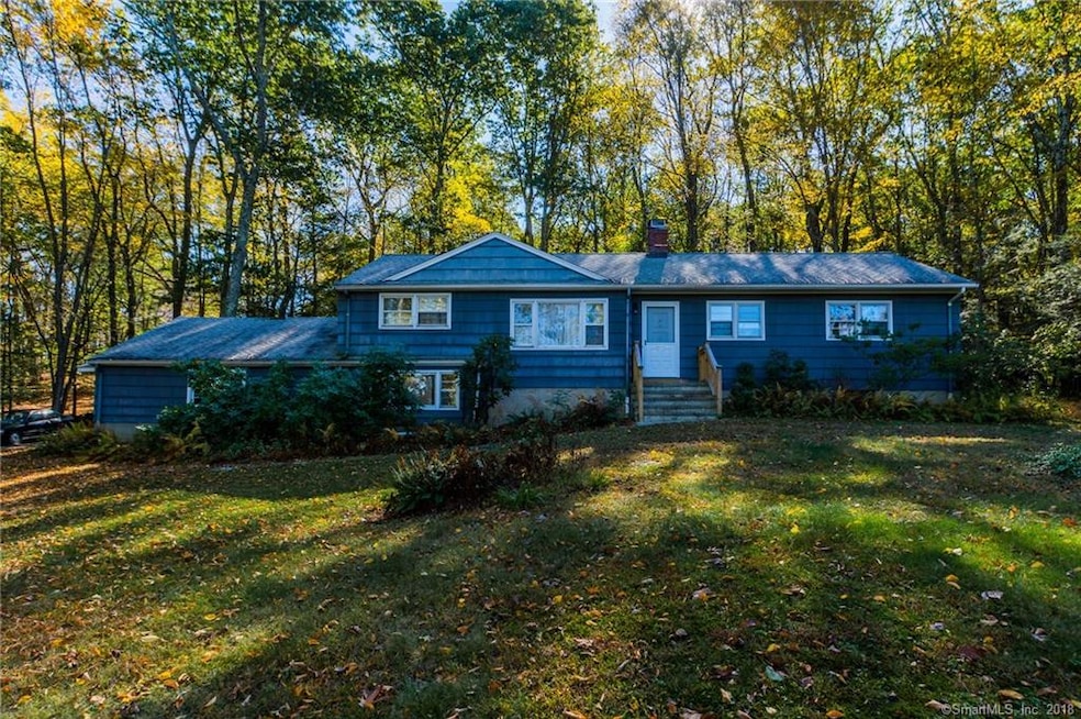 75 Castle Hill Rd, Newtown, CT 06470 - photo 1