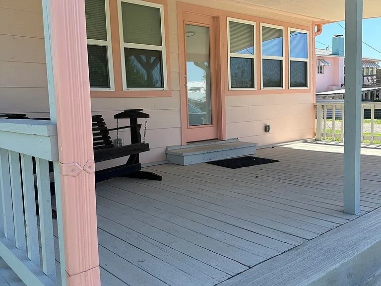 For Rent $1,195/month