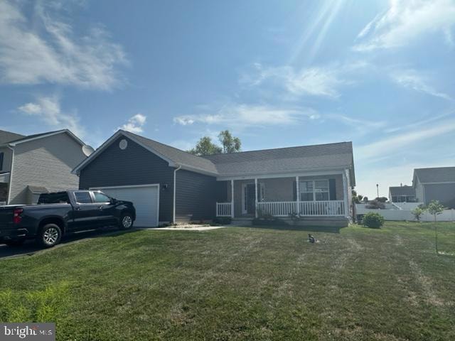 98 Constellation Rd, Inwood, WV 25428 - photo 1