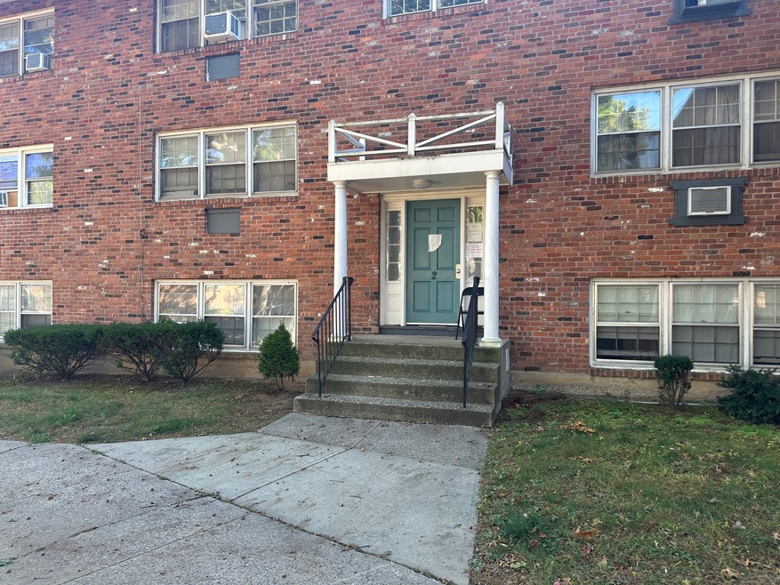 5 Treat St unit 2A, West Haven, CT 06516 - photo 1