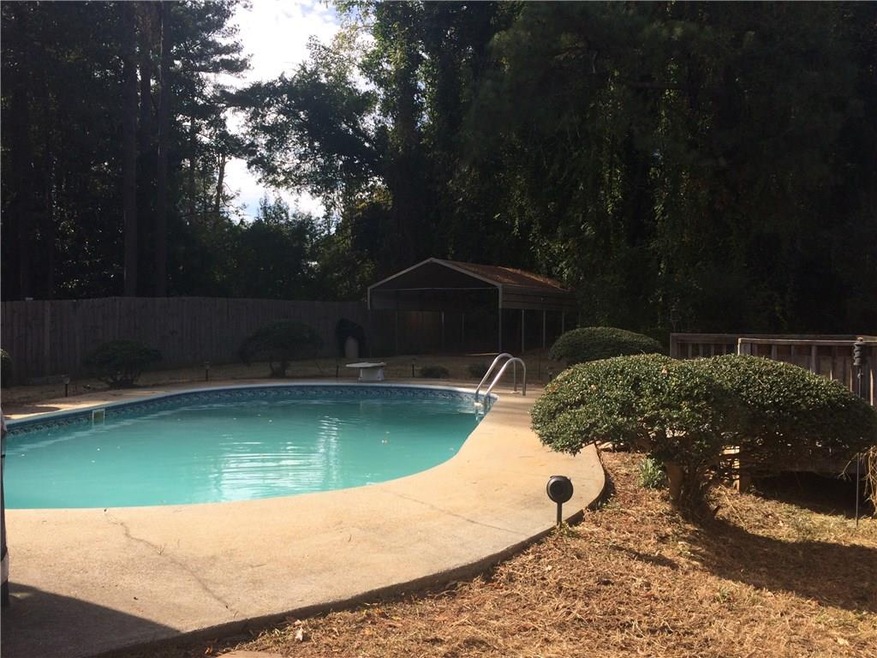 1512 Idlehour Dr, Tucker, GA 30084 - photo 1