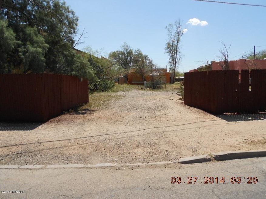 Entrance to property