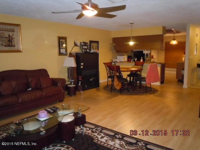 5615 Bennington Dr, Jacksonville, FL 32244 - photo 1