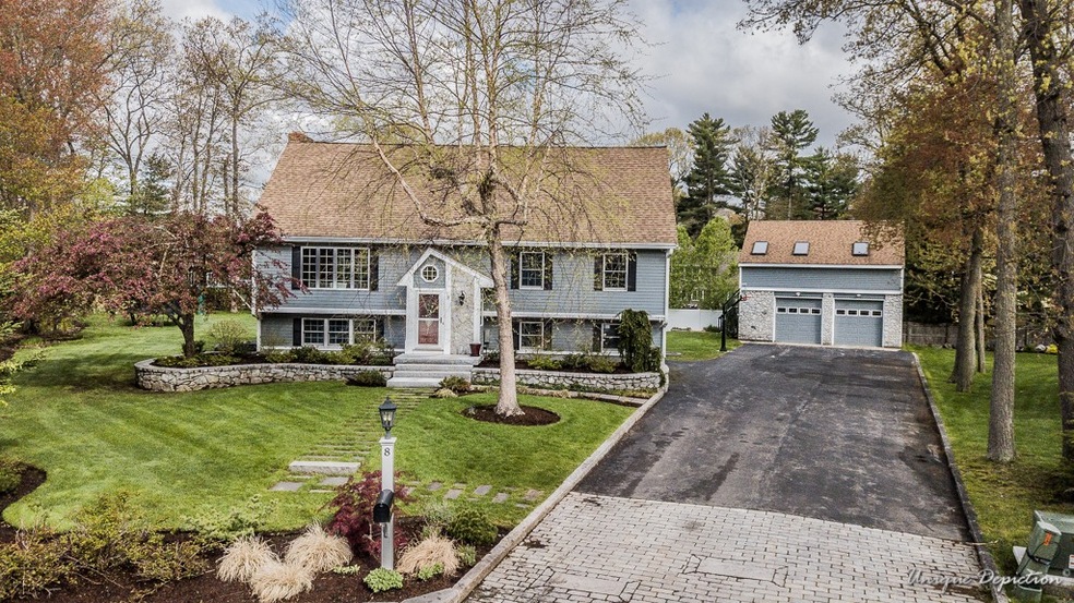 8 Cherokee Cir, Andover, MA 01810 - photo 1