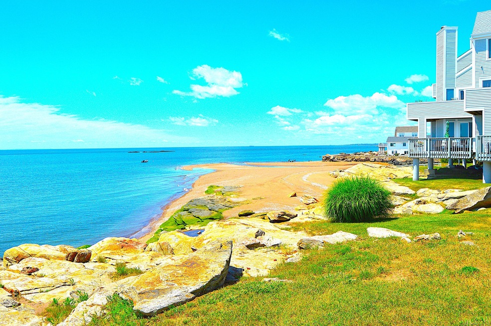 2 Mansfield Grove Rd unit 371, East Haven, CT 06512 - photo 1