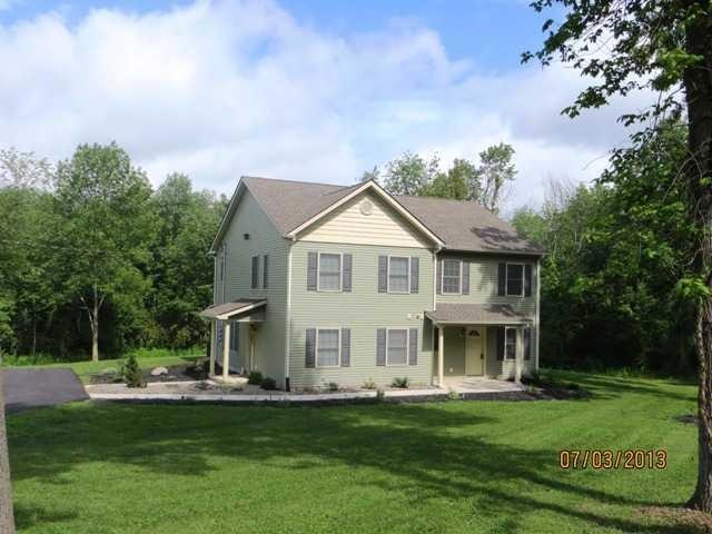 750 Orchard Dr unit 1, Wallkill, NY 12589 - photo 1