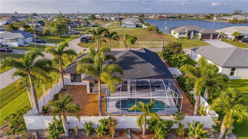 302 NE 17th St, Cape Coral, FL 33909 - photo 1