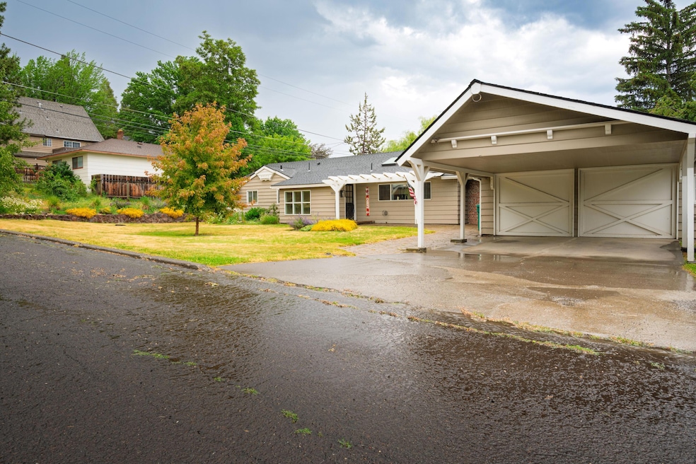 For Sale $438,900