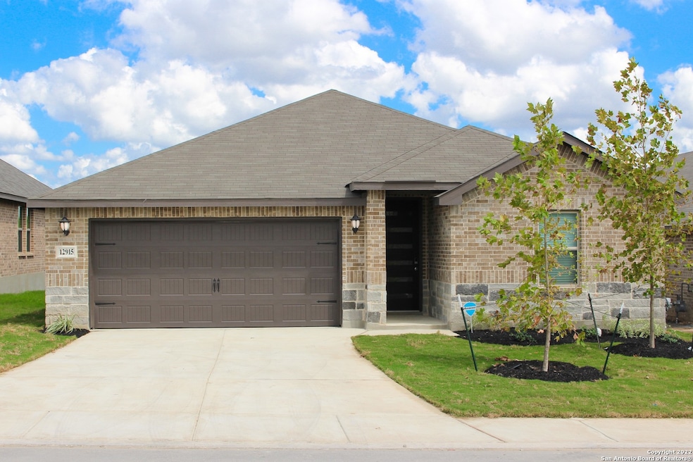 12915 Louberg Valley, San Antonio, TX 78253 - photo 1