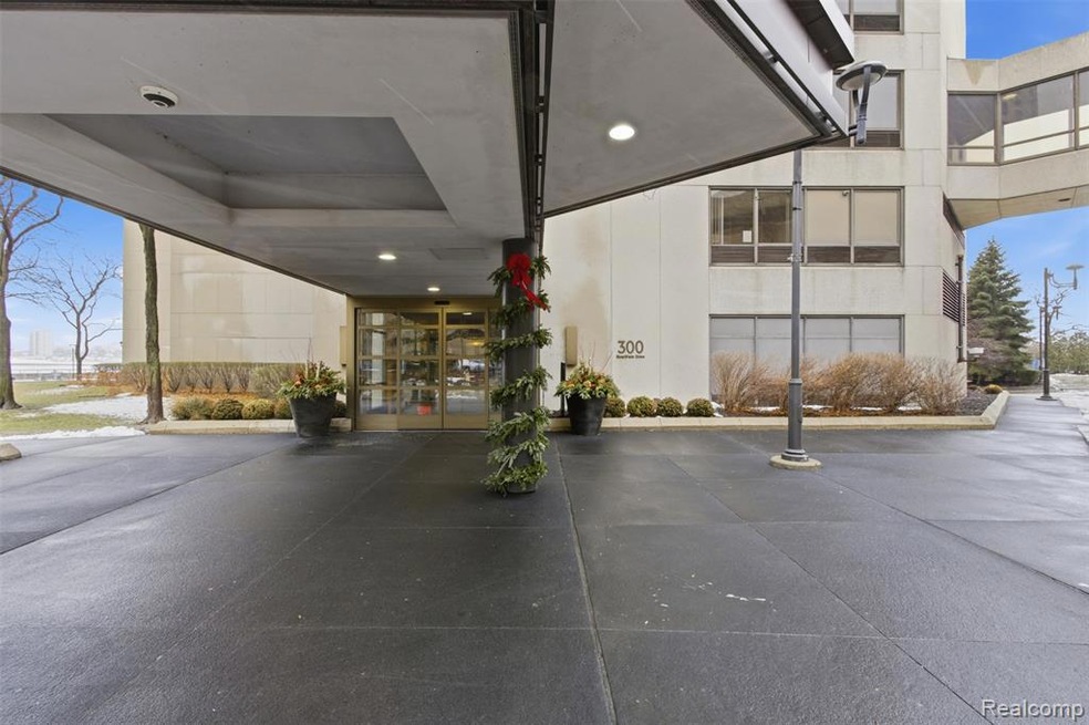300 Riverfront Dr unit 25J, Detroit, MI 48226 - photo 1