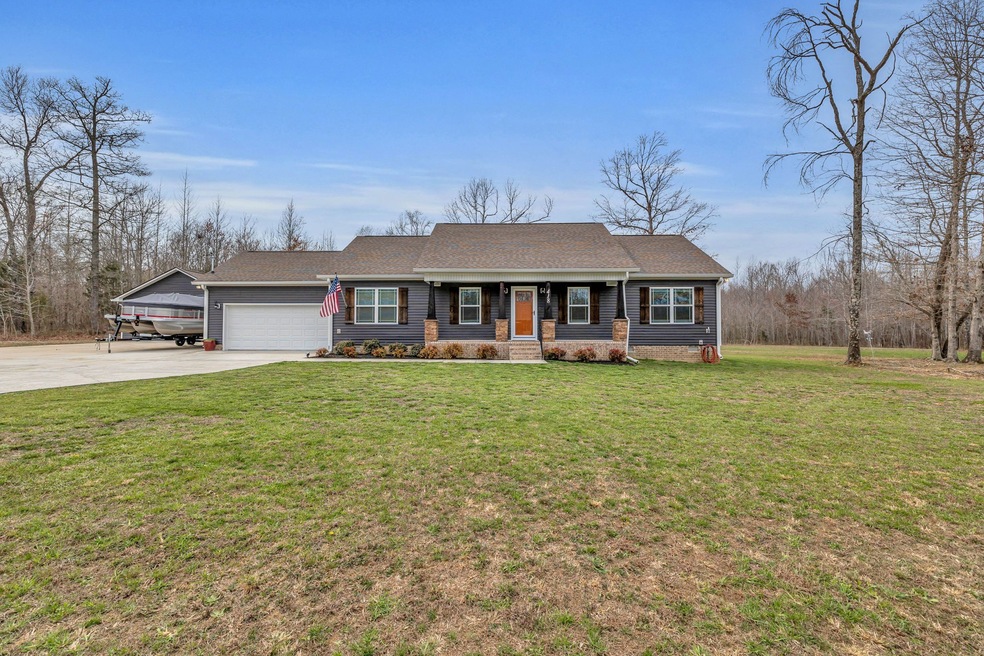 Welcome home! 418 N Ballard Rd  Manchester, TN 37355