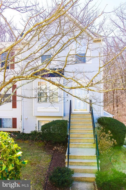 11427 Honeysuckle Ct unit 2-3, Upper Marlboro, MD 20774 - photo 1