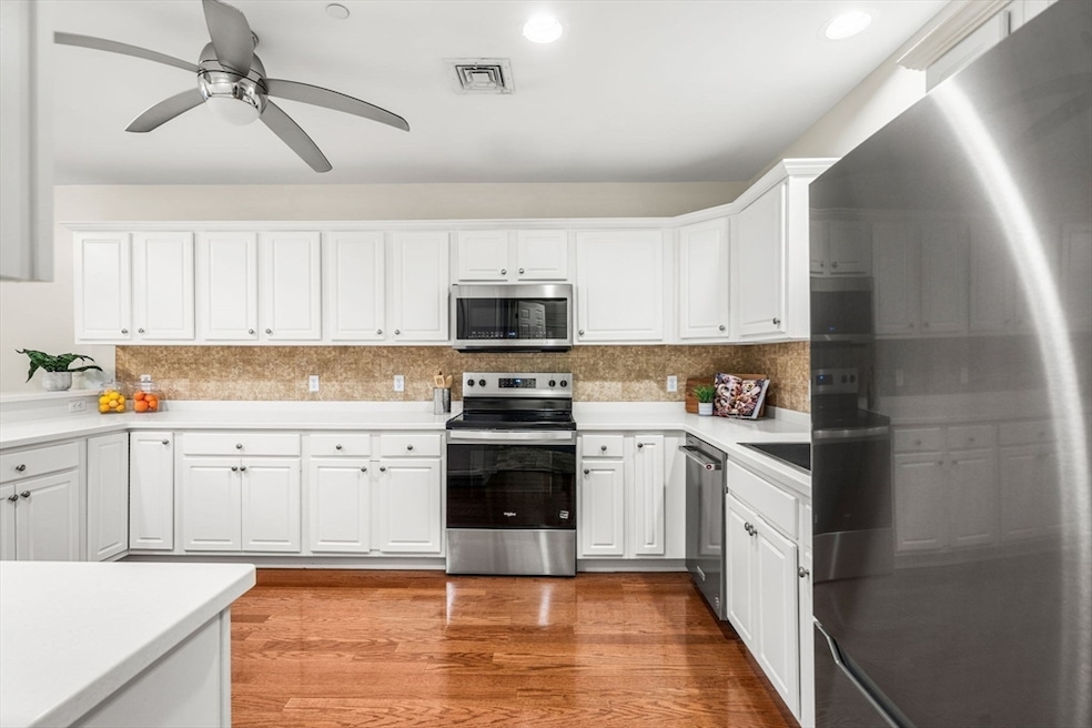 974 Main St unit 30, Wakefield, MA 01880 - photo 1