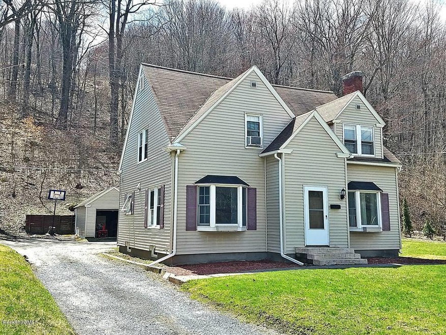 160 W Main St, North Adams, MA 01247 - photo 1