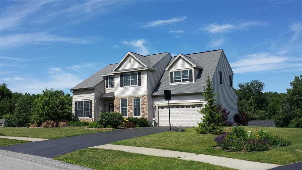 11 Magnolia Way, Ballston Lake, NY 12019 - photo 1